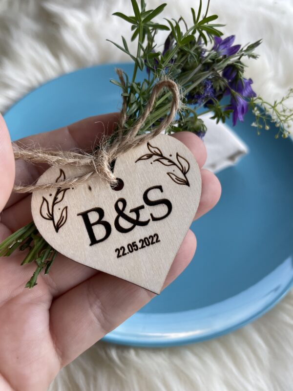 Engraved Heart Tags: Personalized Wedding Favors